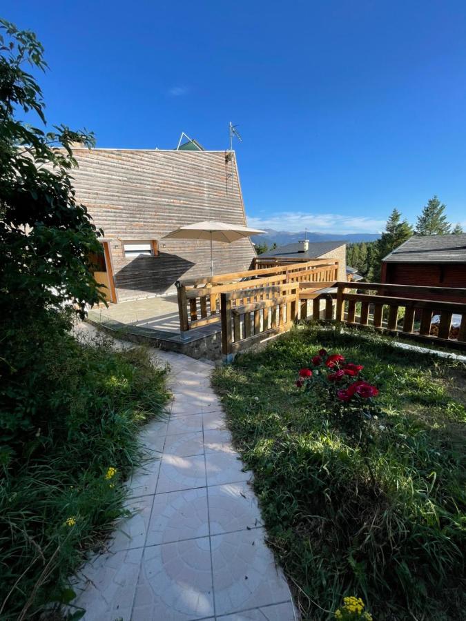 Chalet Isard Pyrenees 2000 - 300M Des Pistes Bolquere Exterior photo